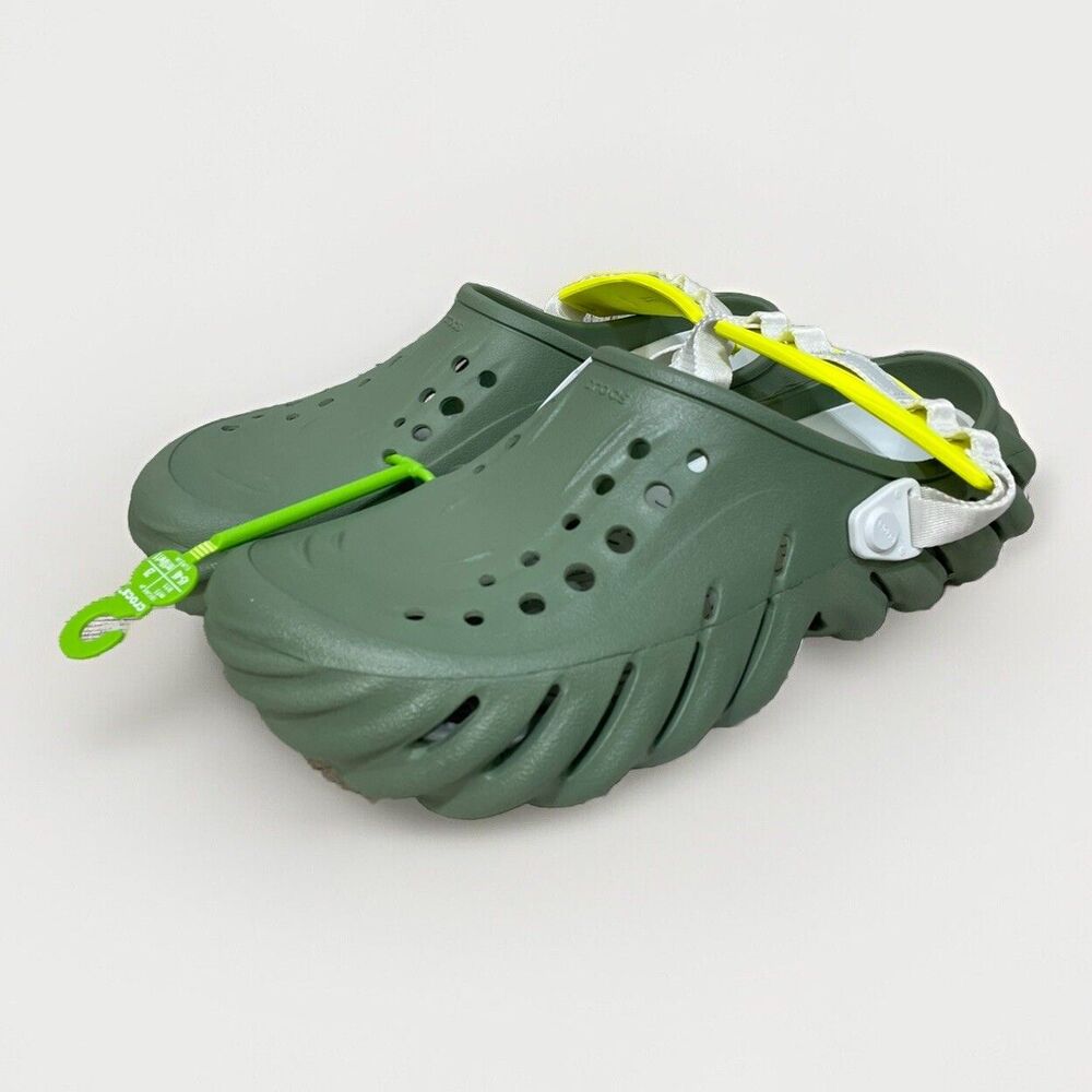 Crocs Echo Clogs Moss Green Unisex Adults Size 12 207937-308 Slip-on MSRP $70